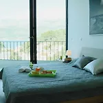 White Cloud كورتْشولا