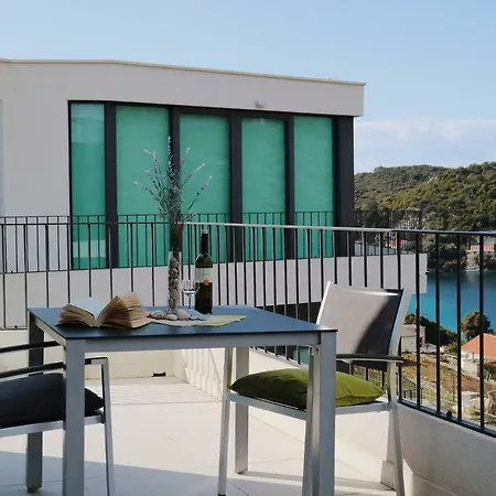 White Cloud Korčula