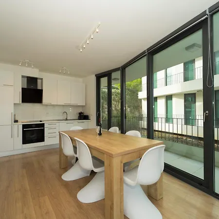 White Cloud Apartment