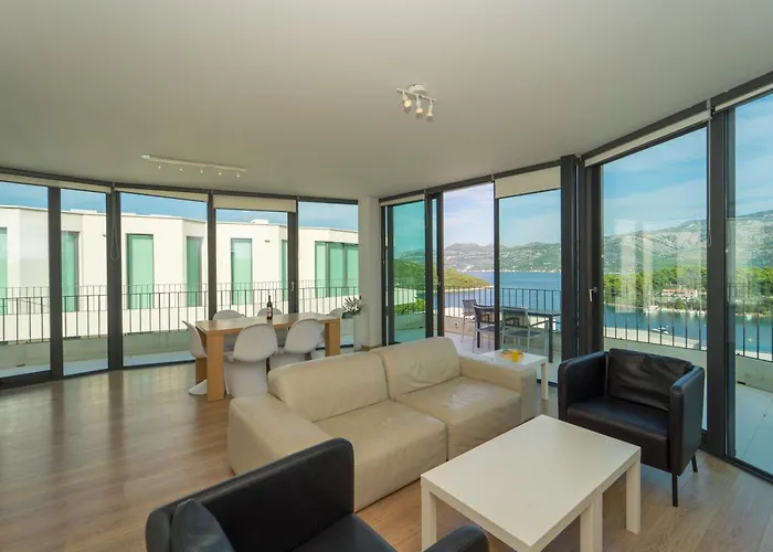 White Cloud * Korčula