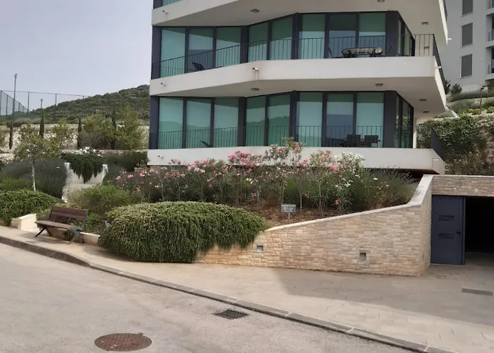 White Cloud Korčula